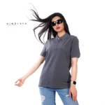 Nebka Women's 3-button T-shirt